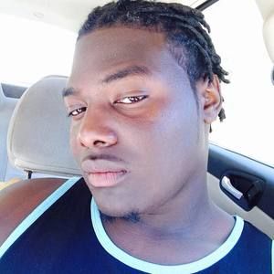 Meet your Posher, Roy